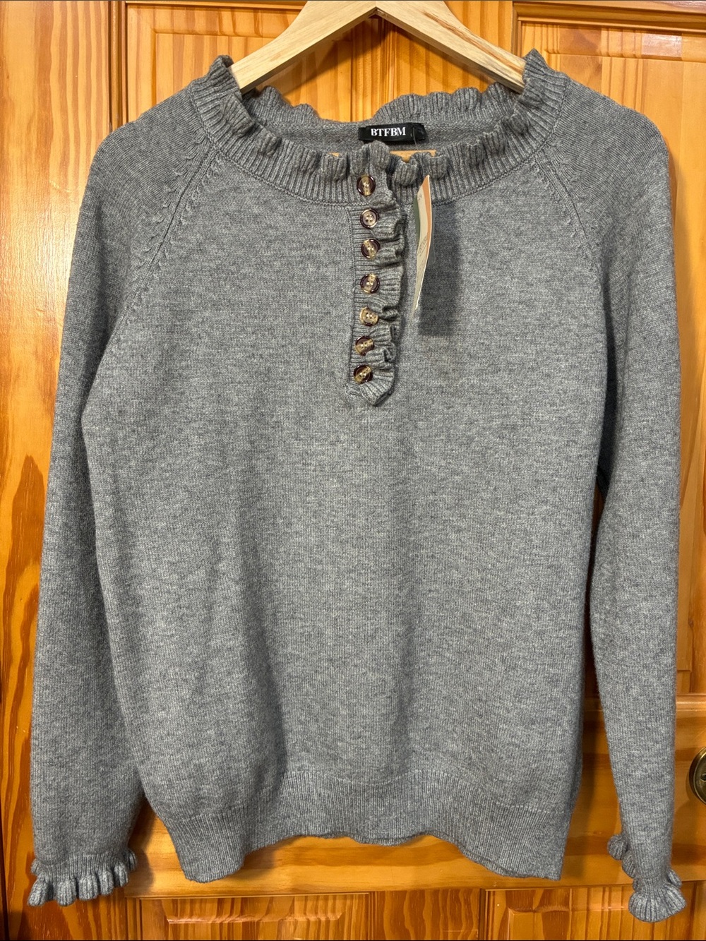 BTFBM Women's Gray Ruffle Henley Crewneck Sweater